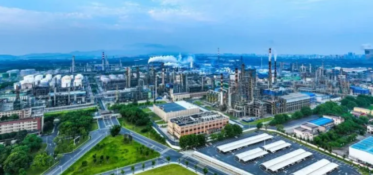 2025年光伏组件效率提升关键技术突破